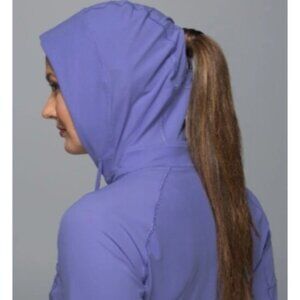 LULULEMON Athelitic Runbeam Pullover Jacket Womens Small Periwinkle